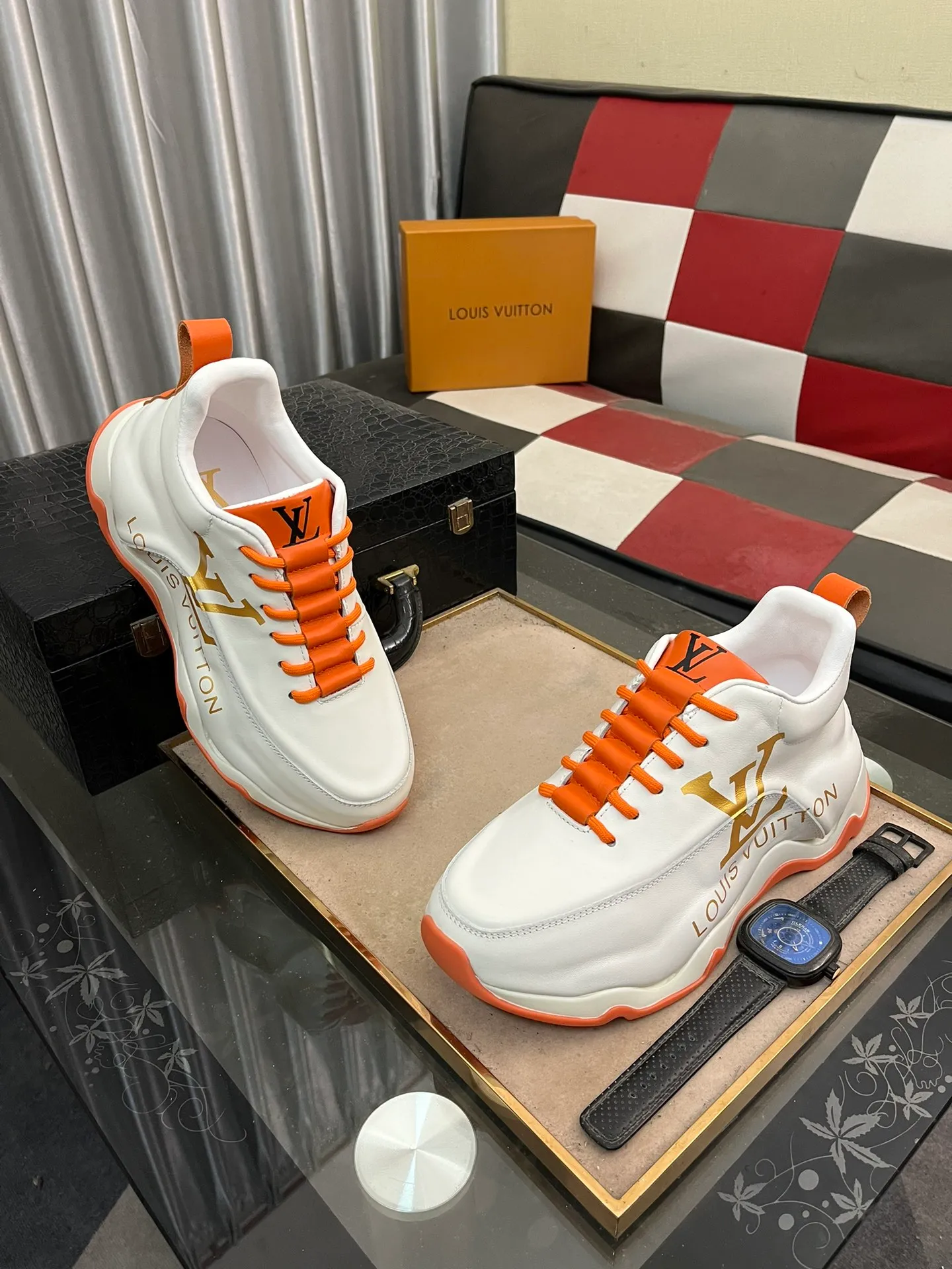 Men's shoes 💰640⌚️⌚️ (GUCCI) Gucci official website men's casual shoes synchronization style, the upper is made of cowhide with imported new brand elements Gucci, showing a good atmosphere, simple design and slip-on style, super versatile, 🐷 leather lining, rubber outsole, size 38-44